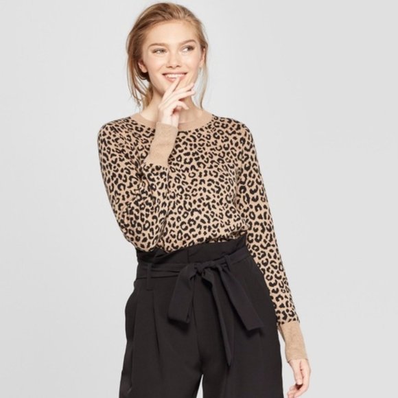 a new day Tops - A new day leopard sweater